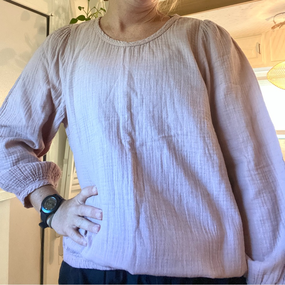 Universal thread top